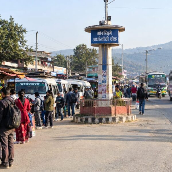 गोरुसिङ्गे–अर्घाखाँची चोकमा यात्रु तानातान र सामान खोसाखोसको आरोप, ट्राफिक प्रहरी परिचालन गरिने