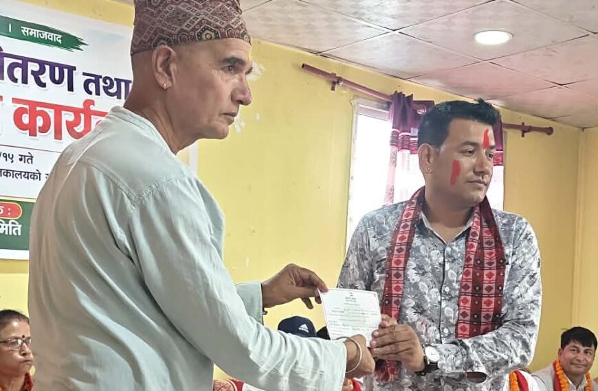 कैलाली क्षेत्र नं. ४ (ख) को सभापतिमा भरत खड्का निर्वाचित, सामाजिक सञ्जालमार्फत दिए धन्यवाद