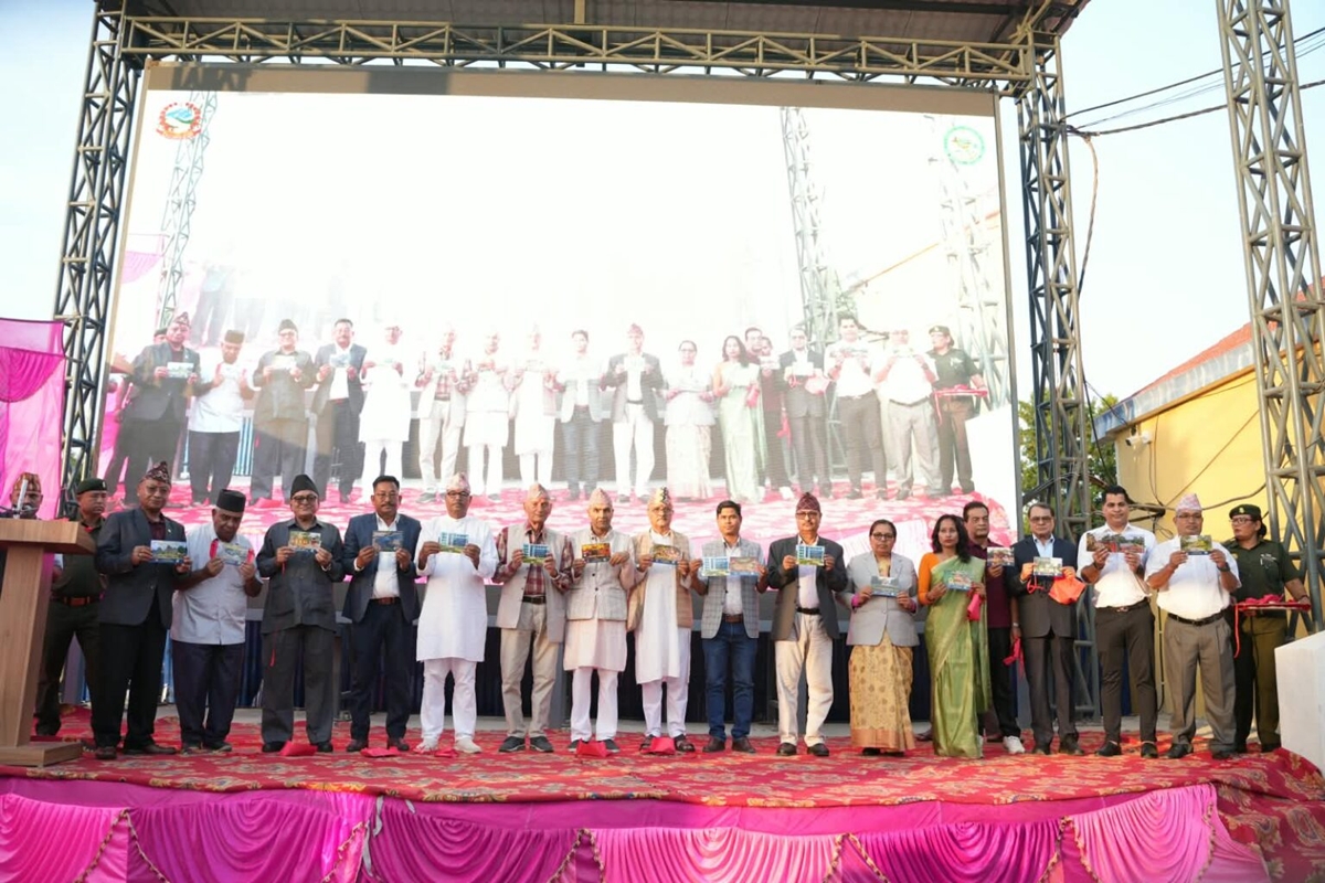 सुदूरपश्चिमका धार्मिक तथा पर्यटकीय गन्तव्य चिनाउन धनगढीको अभियान, २१ वटा बुकलेट विमोचन