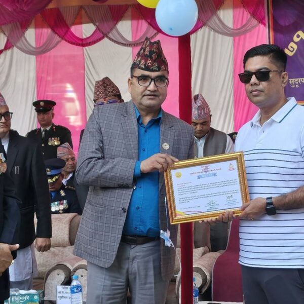 ‘प्रहरी अधिकार नहुँदा प्रदेश सरकार अपाङ्गसरह’ : मुख्यमन्त्री भट्ट, सामाजिक क्षेत्रमा योगदान पुर्याउने व्यक्ति तथा संस्था सम्मानित