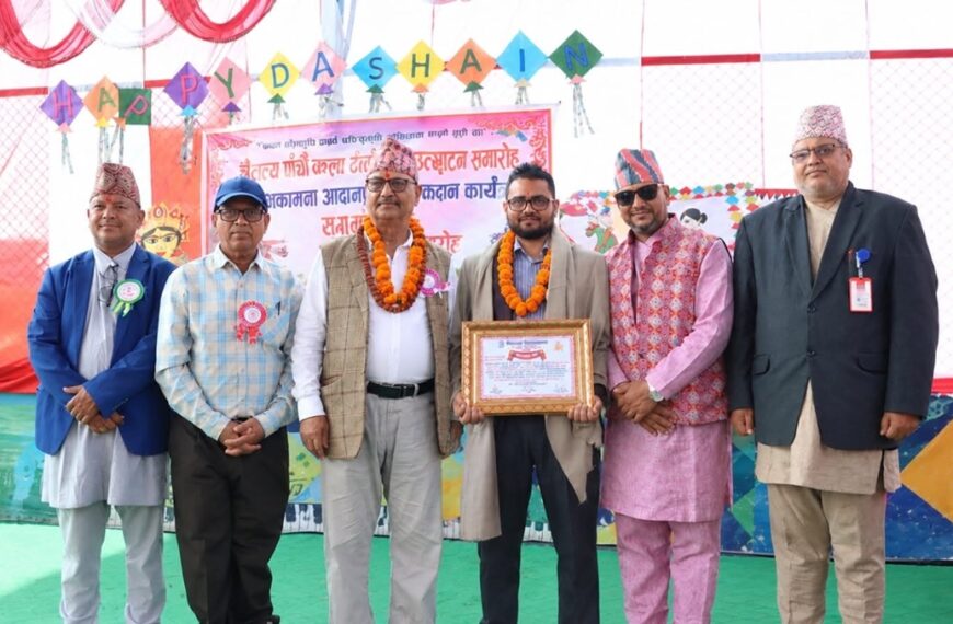 पत्रकार एवम् कथाकार यज्ञराज जोशीसहित दुई श्रष्टा सम्मानित