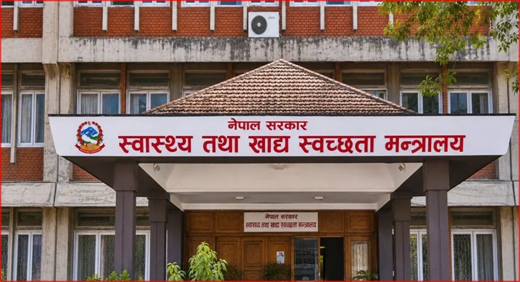 अब डाक्टरको सिफारिसबिना एन्टीबायोटिक औषधि किन्न नपाइने,…