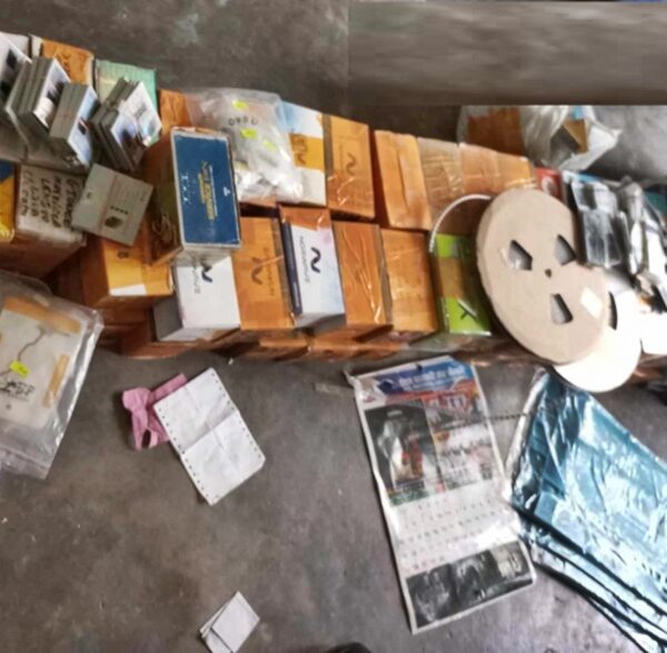धनगढीमा २६ लाख बढीका भन्सार छलीका सामानसहित भारतीय मिनी ट्रक बरामद